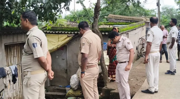 Four Of Bangladeshi Family Detained In Odisha’s Paradip