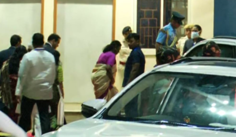 President Droupadi Murmu Visits Critical FM College Student At AIIMS Bhubaneswar