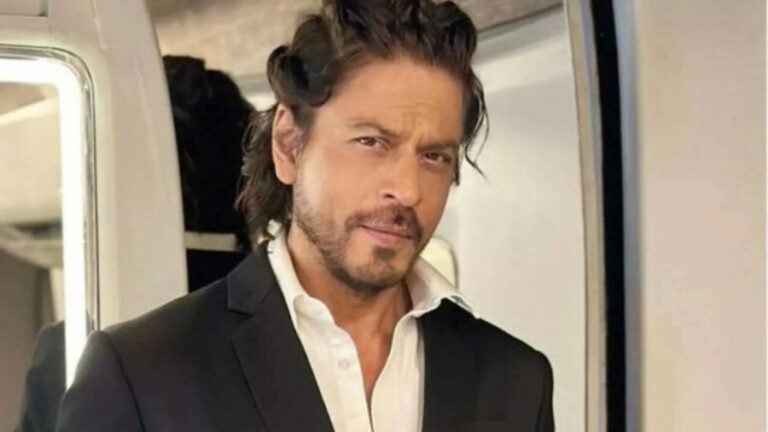 Shah Rukh Khan Flies To US For Treatment After Getting Injured On Sets Of ‘King’