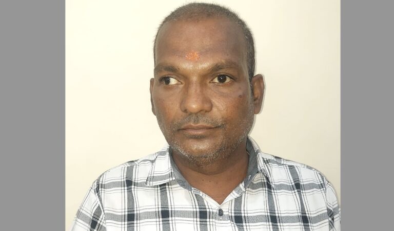 Revenue Staffer In Odisha Demands Bribe From Farmer, Caught Red-Handed