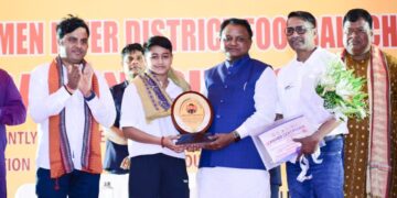 CM Mohan Majhi felicitates Sweta Rani for Asian wushu bronze