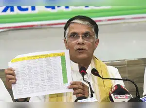 Congress demands fresh SIR