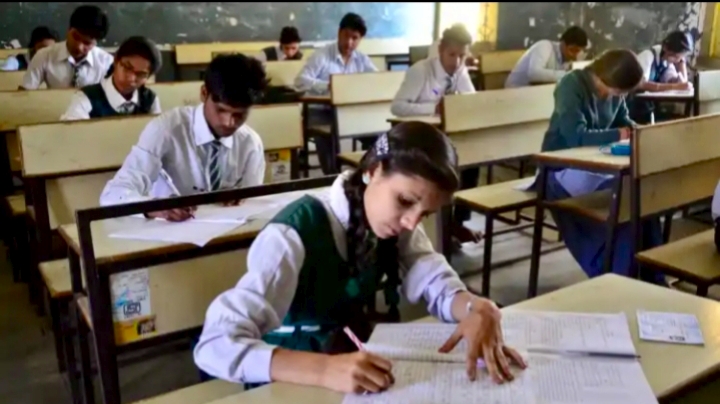 CBSE Green Lights Open-Book Assessments For Class-IX Students