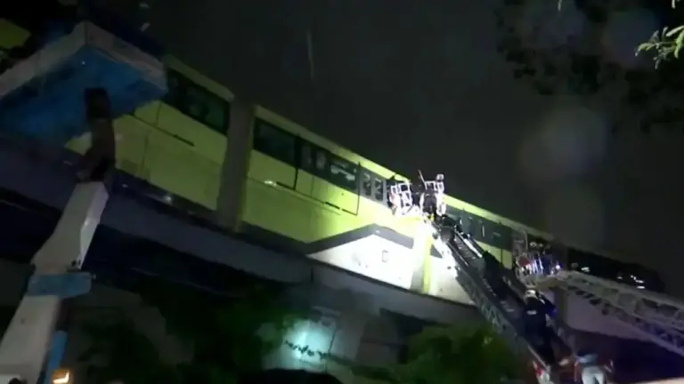 Mumbai monorail rescue