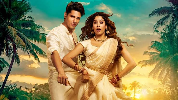 Sidharth Malhotra & Janhvi Kapoor’s Sizzling Chemistry In ‘Param Sundari’ Wows Netizens