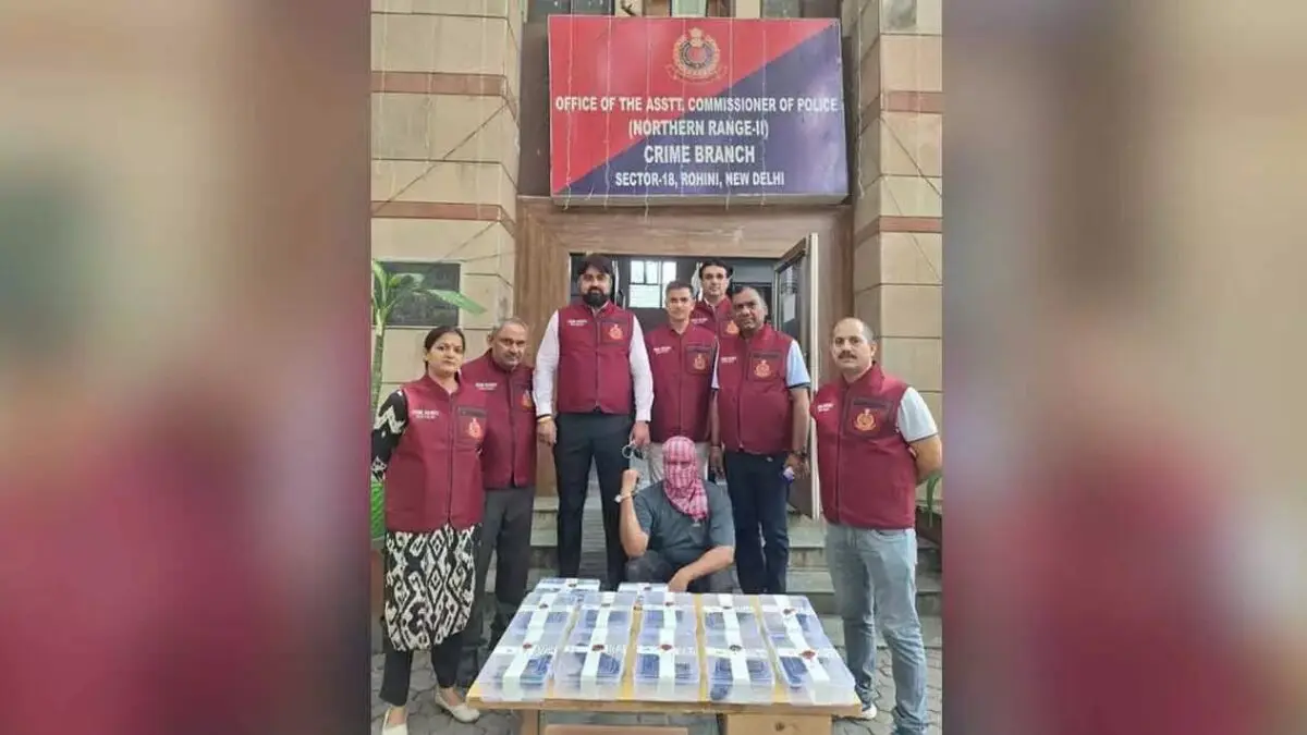 Arms Racket Busted In Delhi; 15 Pistols And 150 Rounds Of Ammo Seized