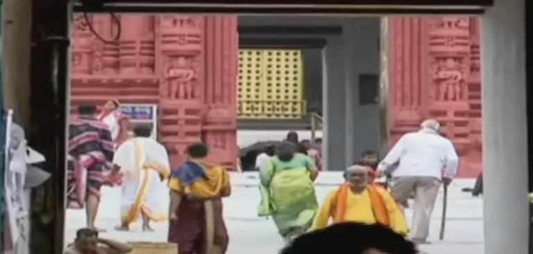 Lord’s Ornaments Shifted Back To Ratna Bhandar In Puri Jagannath Temple