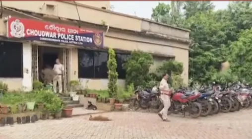 3 Odisha Cops, Including ACP, Suspended After Theft Accused Hangs Self In Custody