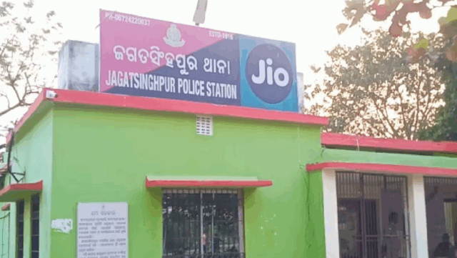 Odisha Woman Dies Due To Lack Of Oxygen In Ambulance