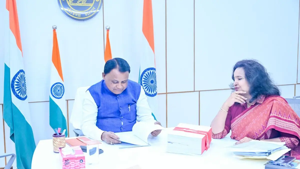 Odisha Govt Still Reviewing Puri Rath Yatra Stampede Report!