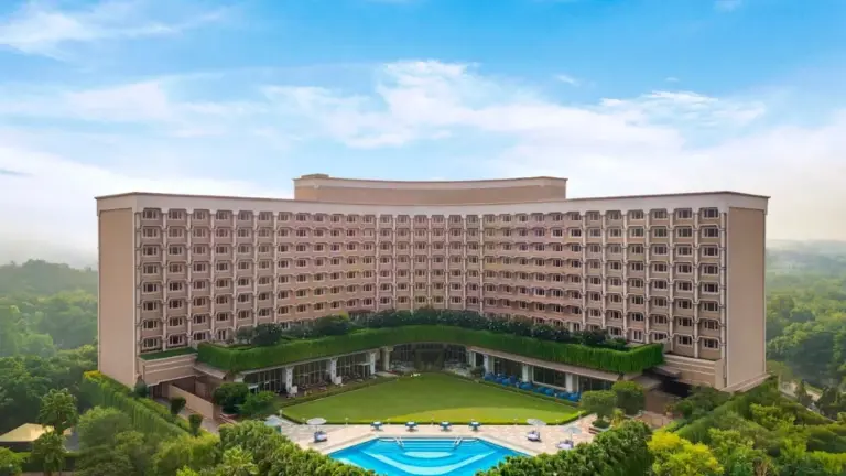 Taj Palace bomb threat