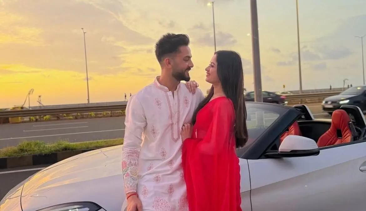 Elvish Yadav’s Romantic Instagram Photos With Jannat Zubair Spark Dating Rumours