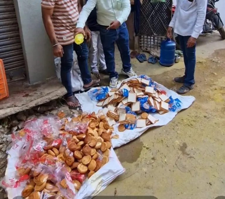 100 kg adulterated food seized