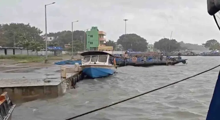 Deep Depression Over Bay To Cross Odisha Coast Near Gopalpur By Evening