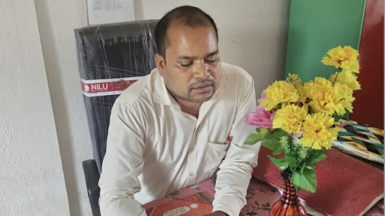 In-Charge Headmaster Of Govt School Caught Taking Bribe In Odisha