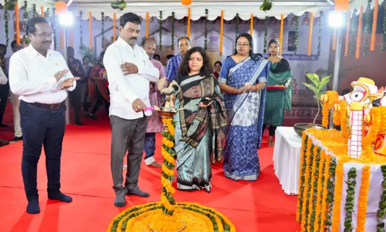 Annual Terracotta Expo ‘Mruttika-2025’ Kicks Off In Bhubaneswar