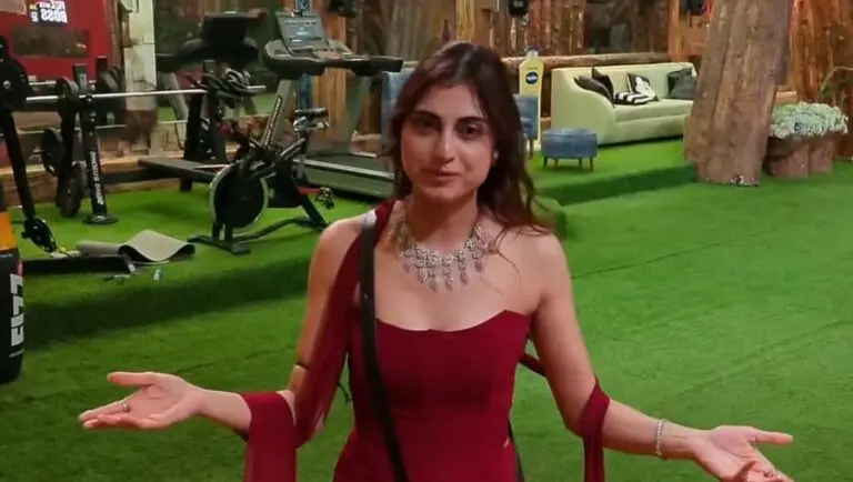 Bigg Boss 19’s Farrhana Bhatt Hailed As Winner As She Keeps Calm Despite Amaal Mallik Calling Her Mother ‘B-Grade’