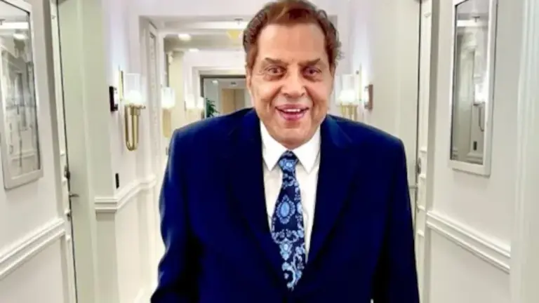 Dharmendra in hospital