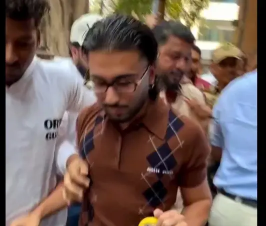 Influencer Orry Mobbed Outside ANC Office In Mumbai; Being Questioned In Rs 252 Crore Drugs Case