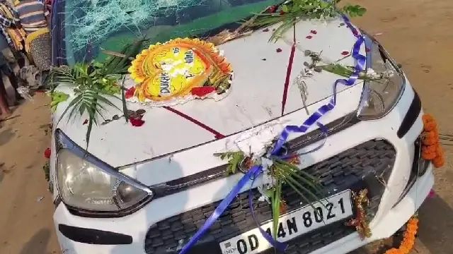 Groom’s Father Dies As Wedding Car Drives Into Procession In Odisha’s Balangir