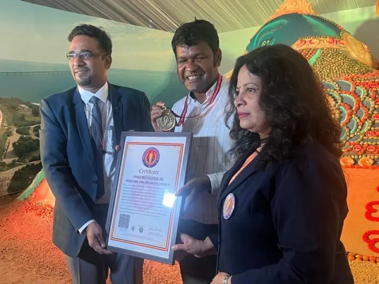Sudarsan Pattnaik Creates Largest Boat Sculpture Using Arecanuts & Coconuts At Cuttack Bali Jatra