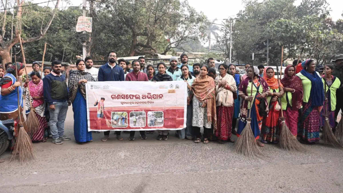 BMC Slaps Rs 1 Lakh Fine Each On Shops For Flouting Sanitation Norms In Bhubaneswar