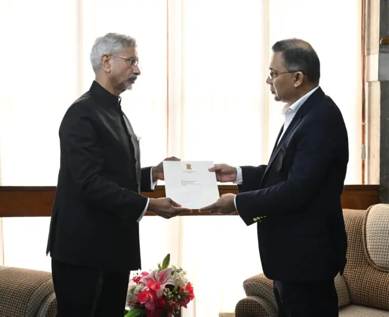 Jaishankar Hands Over PM Modi’s Letter To Tarique Rahman As Bangladesh Mourns Khaleda Zia