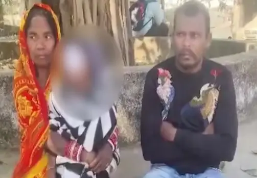 Boy Loses Sight After Toy Inside Puffcorn Packet Explodes In Odisha’s Balangir