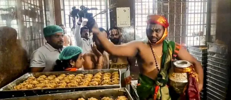 CBI Chargesheet Clears Tirupati Laddus of Beef Tallow; YSRCP Seeks Naidu’s Response