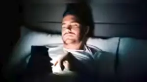 Excessive Social Media Scrolling Shrinks Brain, Experts Warn