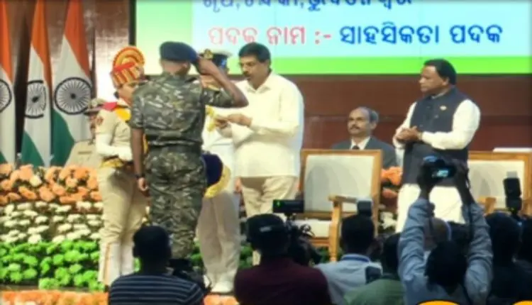 20 Odisha Police Officers, Personnel Receive Governor’s Medal On R-Day