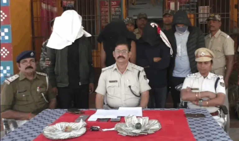 4 Arrested For Smuggling Ganja In Odisha’s Sambalpur