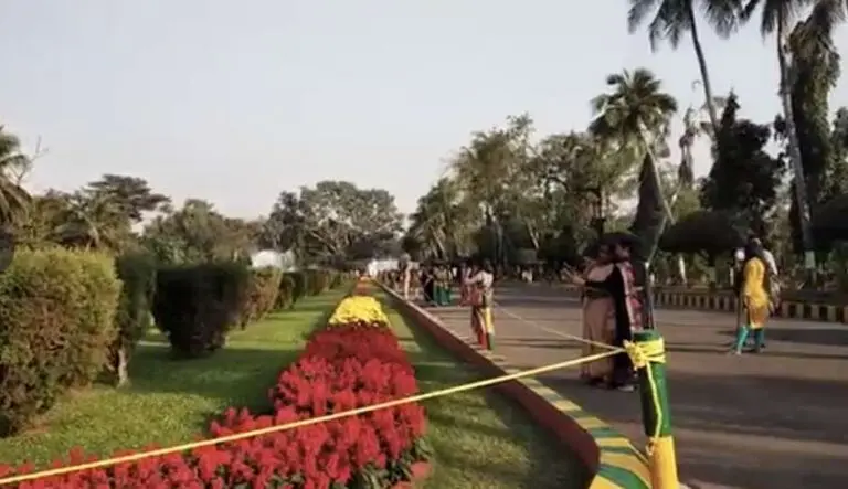 Odisha’s Lok Bhavan Garden To Open For Public From This Week; Atal Van New Attraction