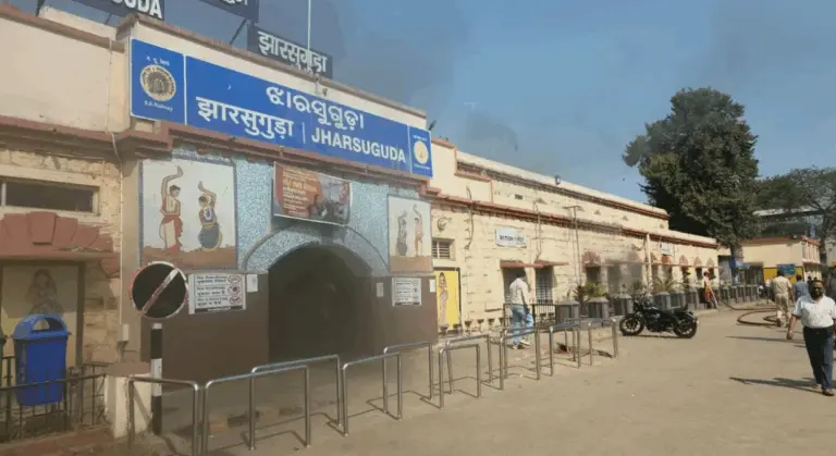 Fire Breaks Out At Jharsuguda Railway Station In Odisha, Passengers Evacuated