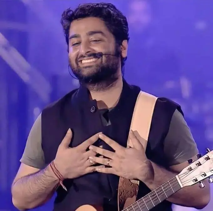 Fans Shell-Shocked As Arijit Singh Announces Retirement From Playback Singing