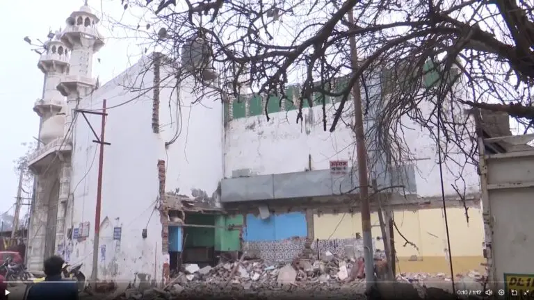 Demolition Drive Near Faiz-e-Elahi Mosque In Old Delhi Turns Violent
