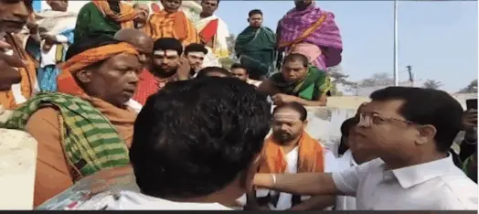 Maha Shivratri Rituals Resume At Odisha’s Kapilash Temple After Admn’s Apology Ends Servitors’ Protest