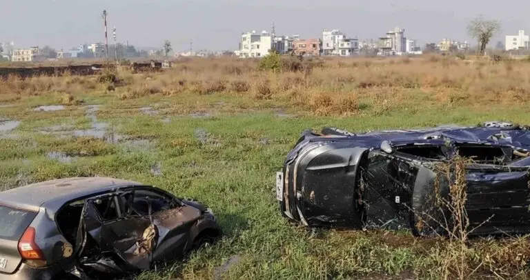 6 Injured In Chain Accident In Bhubaneswar’s Infovalley; Cars Overturn, Skid Into Field