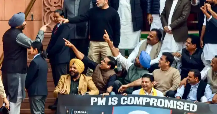 Rahul Gandhi Targets MoS Ravneet Bittu, Gets ‘Desh Ke Dushman’ Reply