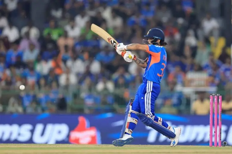 Ishan Kishan 77