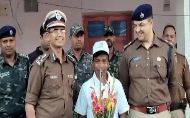 Maoist Influence Shrinks To One District In Odisha, Young Cadre Surrenders In Rourkela