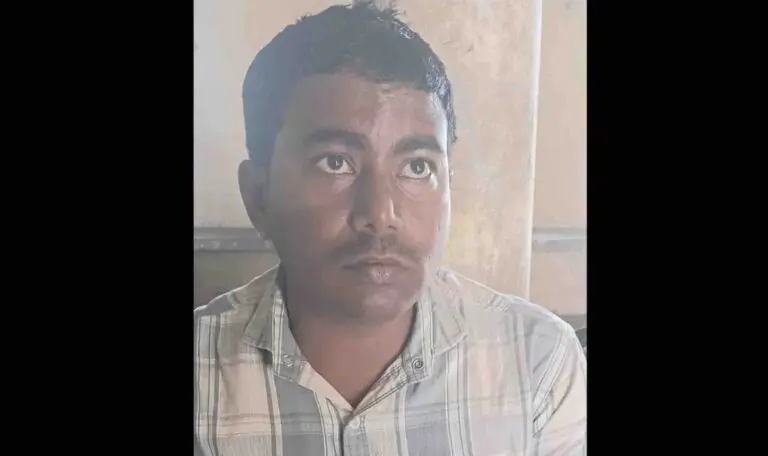 Revenue Inspector Caught Red-Handed Taking Bribe For Land Mutation In Odisha