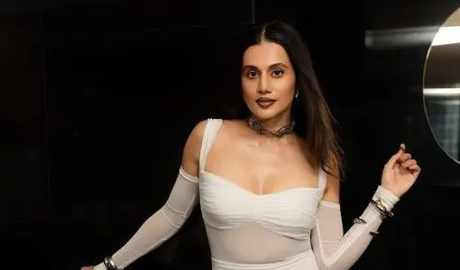 Taapsee Pannu Clarifies Her Remarks About Industry’s Obsession With Female Actors’ Cleavage & Midriff
