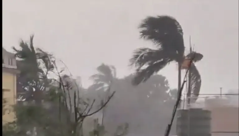 Orange Alert: Thunderstorms, Hail & 60 kmph Winds To Lash North Odisha Districts