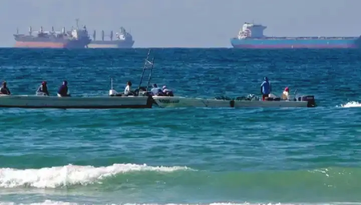 Two More Indian LPG Carriers Cross Strait of Hormuz; To Reach India Shortly