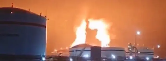 Russia’s Baltic Ports Halt Oil Loadings After Heavy Ukrainian Drone Attack