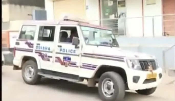 Tax Raid On Restaurant Chain In Odisha Enter Day 2; PetPooja App & Cash Transactions Under Lens