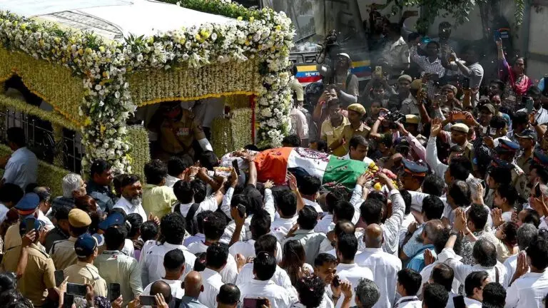 Asha Bhosle Cremated With Full State Honours As Thousands Bid Farewell To Iconic Singer