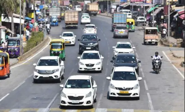 White Beats Black: The Science-Backed Safest Car Colour Endorsed By Vedic Wisdom