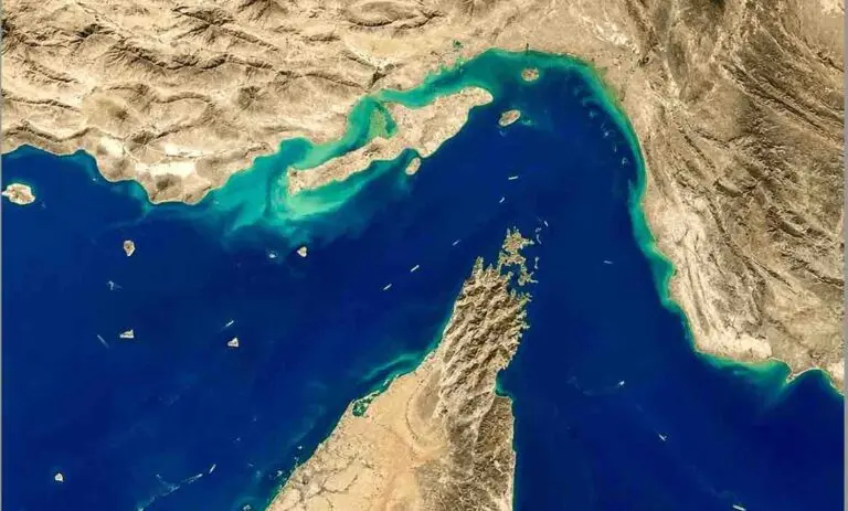 US Seeks Multinational Coalition To Reopen Hormuz Strait, Reveals Cable